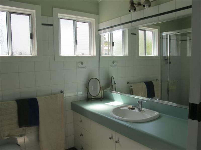 94 Caroline Street, The Range QLD 4700